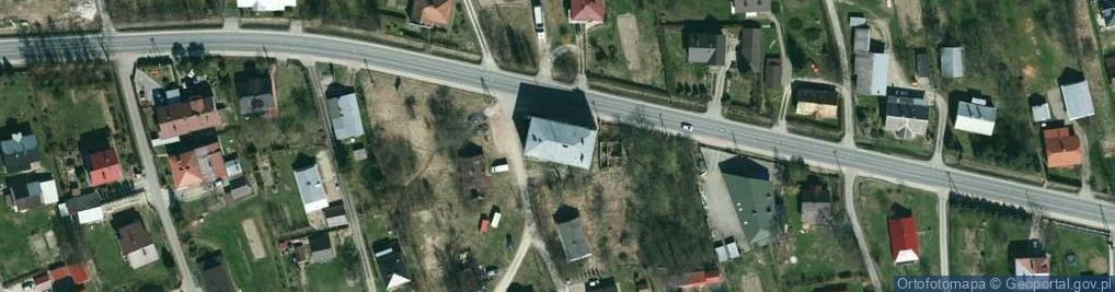 Zdjęcie satelitarne Dom Ludowy Nadole