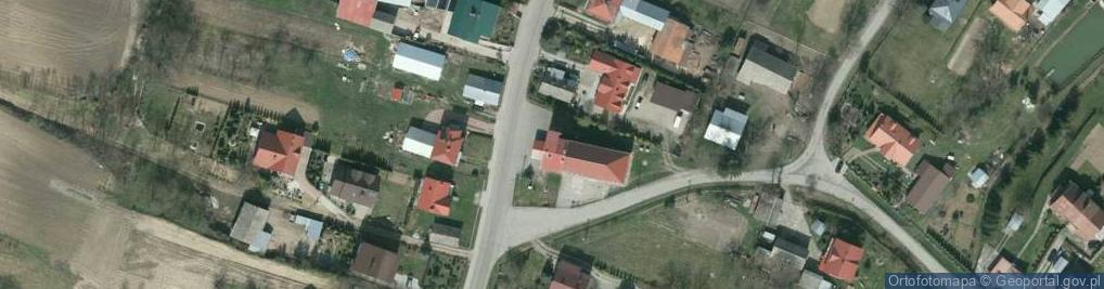 Zdjęcie satelitarne Wiejski Dom Kultury Wyszatyce