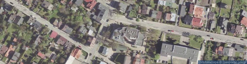Zdjęcie satelitarne Dom Pod Złotym Dębem