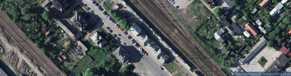 Zdjęcie satelitarne Dęblin (stacja kolejowa)