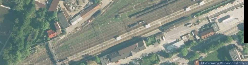 Zdjęcie satelitarne Sucha Beskidzka (stacja kolejowa)