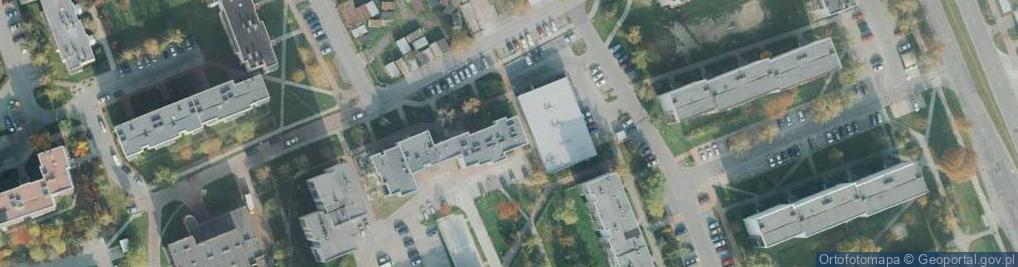 Zdjęcie satelitarne MADOMI Centrum Komunijne