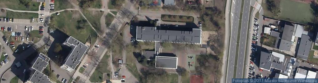 Zdjęcie satelitarne Szkoła Podstawowa nr 209 im. Hanki Ordonówny
