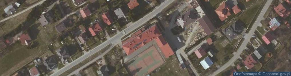 Zdjęcie satelitarne Szkoła Podstawowa w Brzozowie