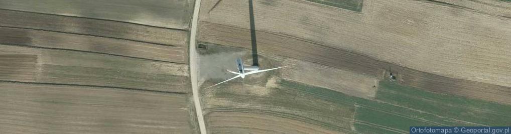 Zdjęcie satelitarne Trzy wiatraki prądotwórcze