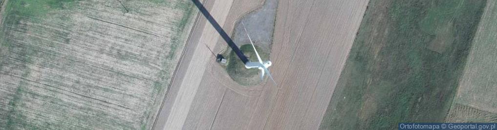 Zdjęcie satelitarne Turbina wiatrowa farmy wiatrowej Kartowice