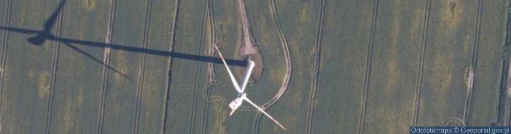 Zdjęcie satelitarne Turbina wiatrowa farmy wiatrowej Marszewo.