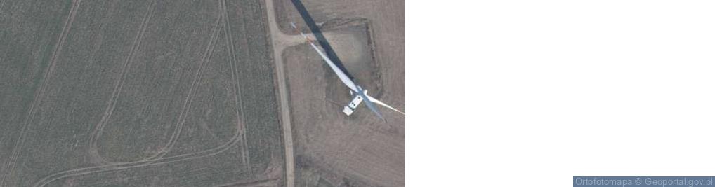 Zdjęcie satelitarne Wiatrowa farmy wiatrowej - Banie