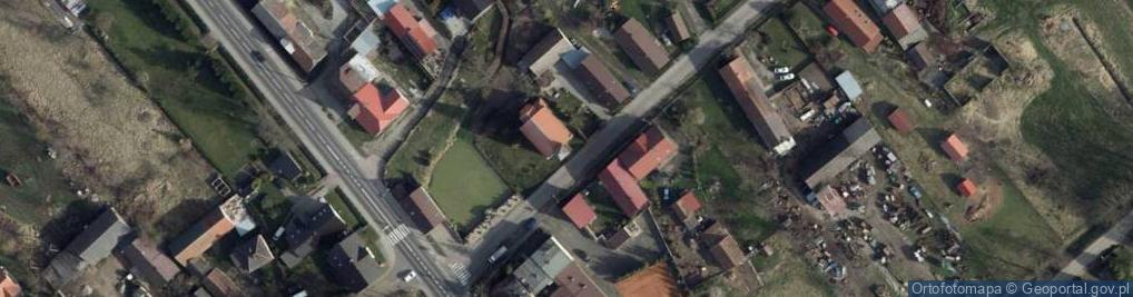 Zdjęcie satelitarne Kościół ewangelicki w Karczowie