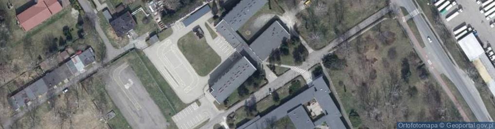 Zdjęcie satelitarne Centrum Kształcenia Zawodowego w Kędzierzynie-Koźlu