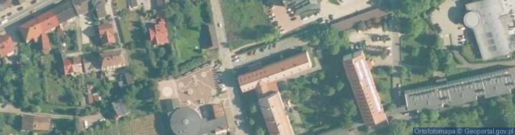 Zdjęcie satelitarne Europejskie Centrum Kształcenia Ustawicznego w Suchej Beskidzkiej