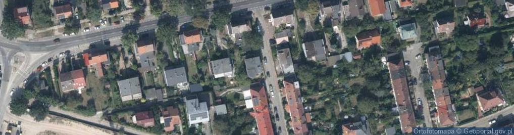 Zdjęcie satelitarne Ośrodek Doskonalenia Kadr SIMP