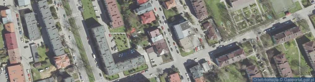 Zdjęcie satelitarne Ośrodek Szkolenia Zawodowego Izby Rzemiosła i Przedsiębiorczości w Nowym Sączu