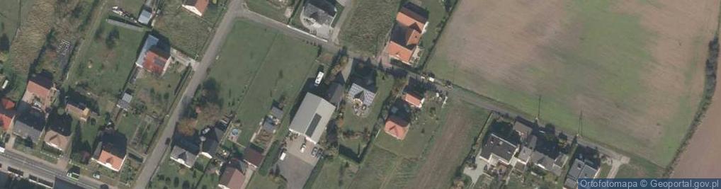 Zdjęcie satelitarne First Stop - Opony, Serwis