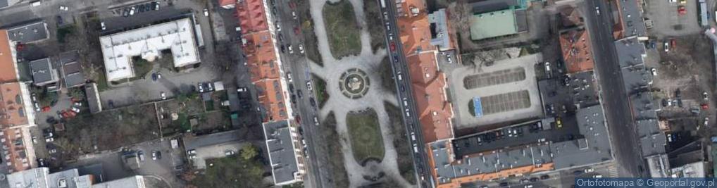 Zdjęcie satelitarne Fontanna - Rzeżba