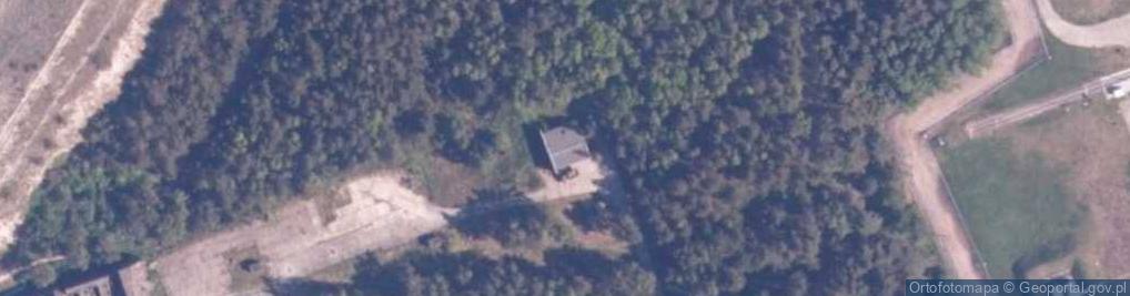 Zdjęcie satelitarne Poniemieckie fortyfikacje poligonu