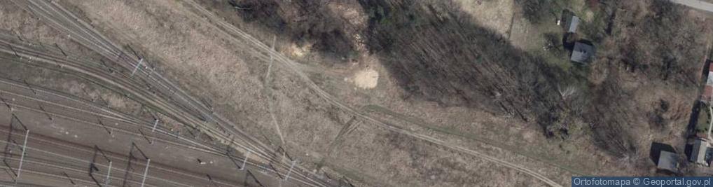 Zdjęcie satelitarne Schron przeciwlotniczy