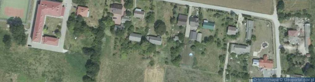 Zdjęcie satelitarne Sklepy