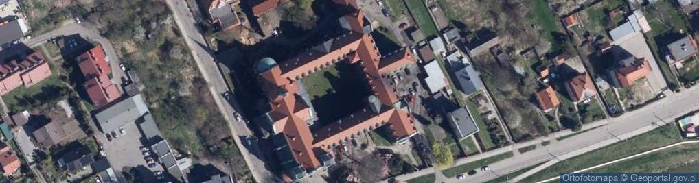 Zdjęcie satelitarne Klasztor pw. św. Elżbiety Węgierskiej
