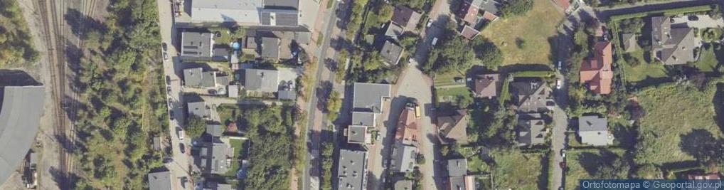 Zdjęcie satelitarne Labirynt Fryzur