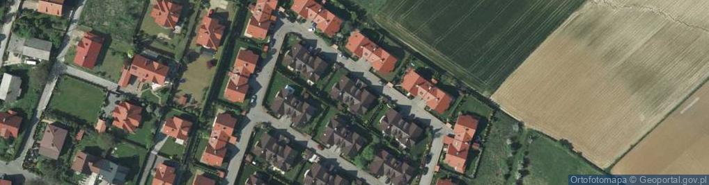 Zdjęcie satelitarne Stowarzyszenie Mieszkańców Osiedla Słoneczne Błonia z Siedzibą w Węgrzcach