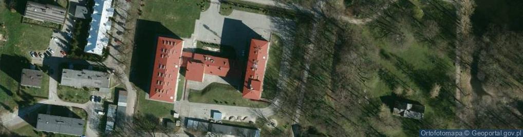 Zdjęcie satelitarne Gimnazjum Dla Dorosłych W Iwoniczu