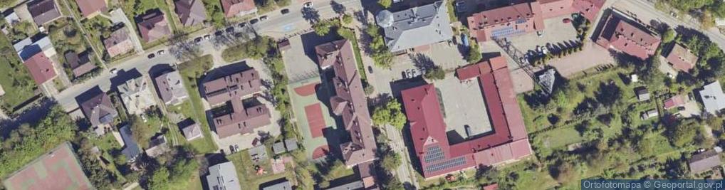 Zdjęcie satelitarne Gimnazjum Dwujęzyczne W Brzozowie