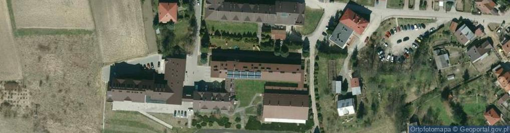 Zdjęcie satelitarne Gimnazjum Nr 2 Specjalne W Specjalnym Ośrodku Szkolno - Wychowawczym We Frysztaku