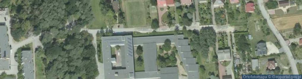 Zdjęcie satelitarne Gimnazjum Specjalne Nr 2 Dla Niepełnosprawnych Ruchowo W Busku-Zdroju