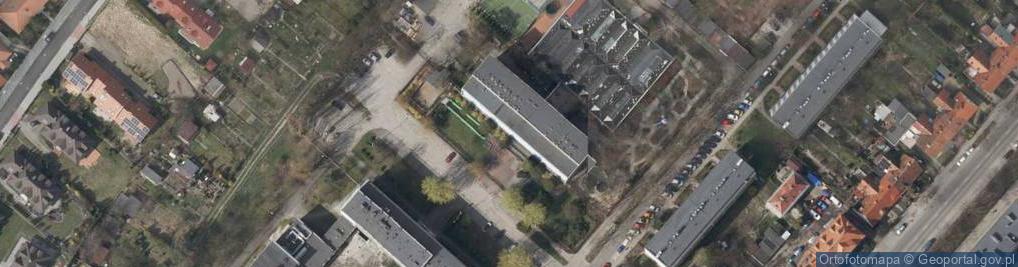 Zdjęcie satelitarne Katolickie Gimnazjum Fundacji 'Szkoła Z Charakterem' Im. Edyty Stein