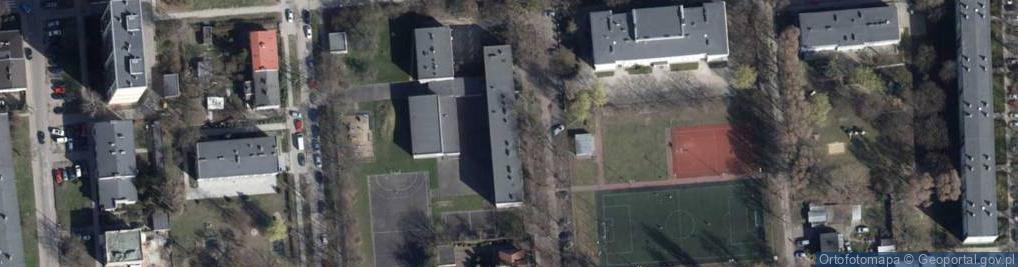 Zdjęcie satelitarne Publiczne Gimnazjum Specjalne Nr 61