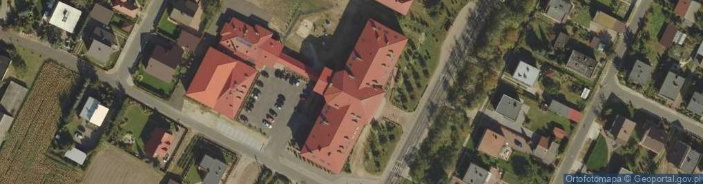Zdjęcie satelitarne Publiczne Gmimnazjum W Kramsku Im. Ireny Sendler
