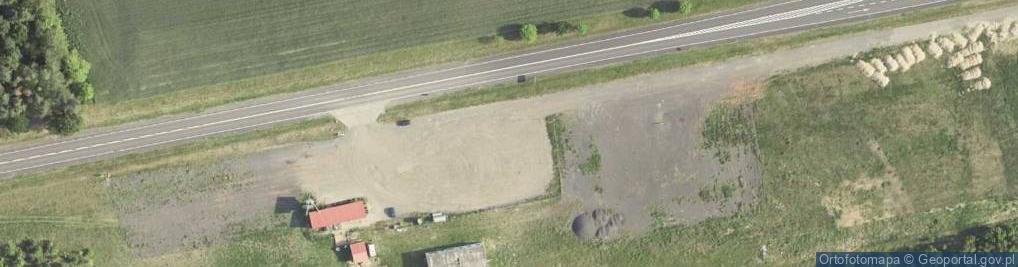 Zdjęcie satelitarne Kurczak z rożna i parking dla tirów