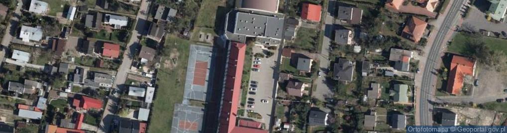 Zdjęcie satelitarne Hala Sportowa MZOS