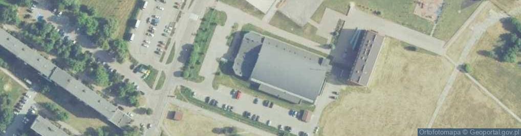 Zdjęcie satelitarne Ośrodek Sportu i Rekreacji w Staszowie