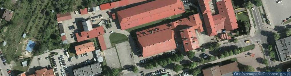 Zdjęcie satelitarne Widowiskowo-sportowa Z.S. Technicznych