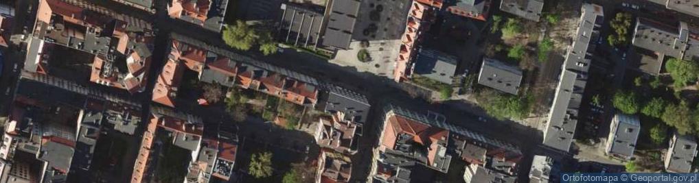 Zdjęcie satelitarne Kolor Hostel