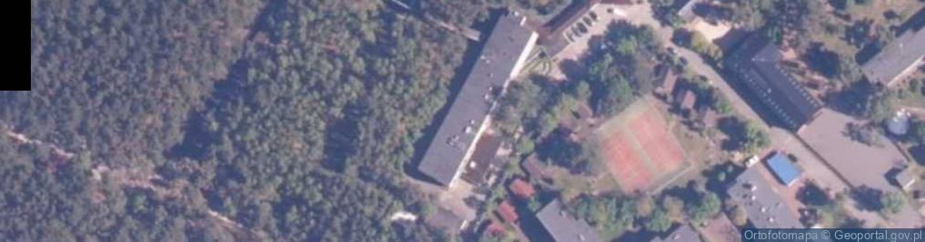 Zdjęcie satelitarne Centrum Zdrowia i Rekreacji Geovita w Dąbkach