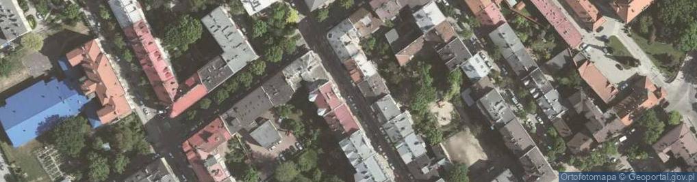 Zdjęcie satelitarne Emaus Apartments ***