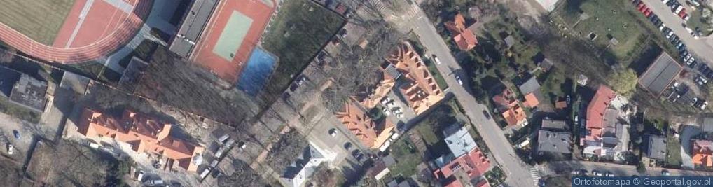Zdjęcie satelitarne Kompleks Milenium ***