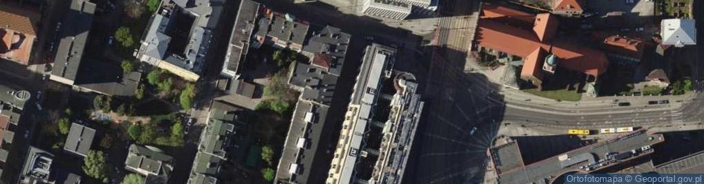 Zdjęcie satelitarne Old Town Apartments ****