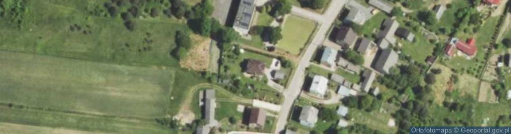 Zdjęcie satelitarne Punkt Informacji Turystycznej, Szkolne Schronisko Młodzieżowe PTSM w Siedlcu