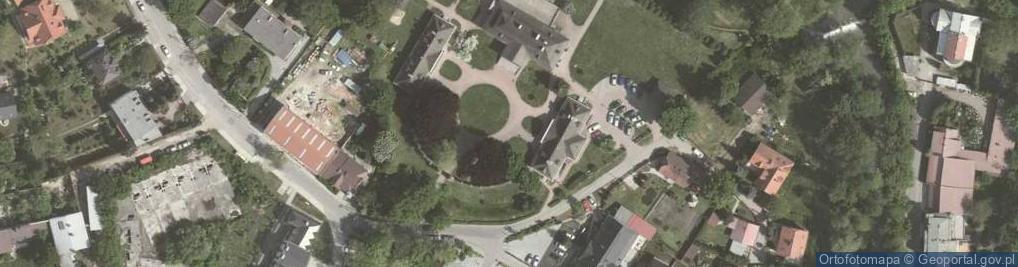 Zdjęcie satelitarne Centrum Kultury "Dworek Białoprądnicki"