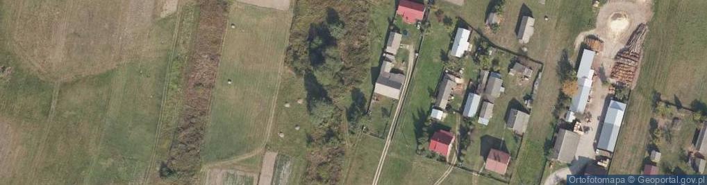 Zdjęcie satelitarne Chałupki (powiat niżański)