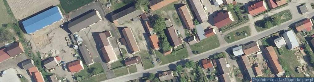 Zdjęcie satelitarne Dąbrowa (gmina Twardogóra)
