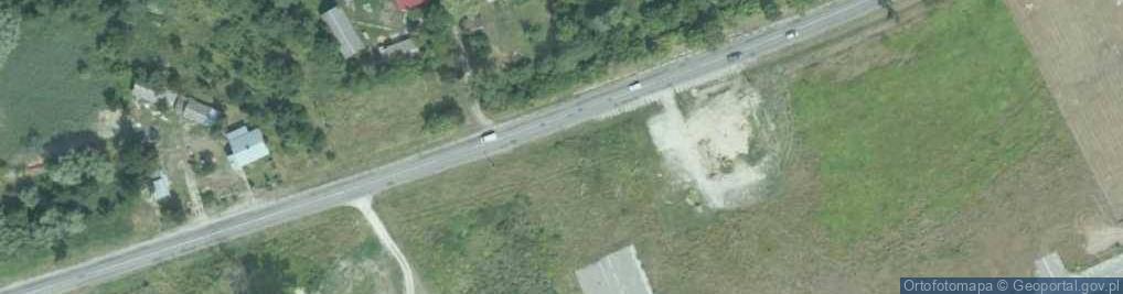 Zdjęcie satelitarne Grzybów (gmina Staszów)