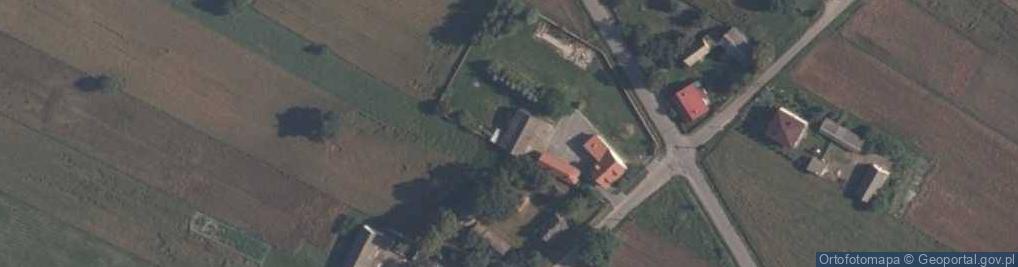 Zdjęcie satelitarne Koszary (powiat radomski)
