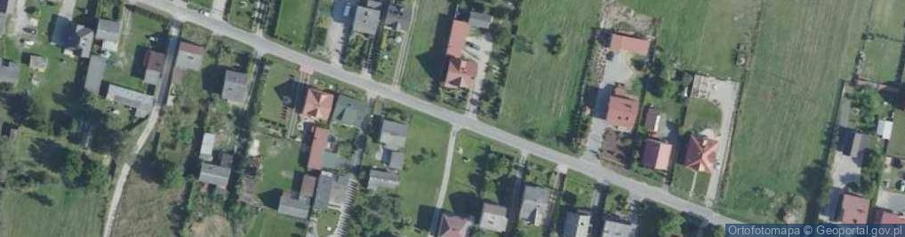 Zdjęcie satelitarne Łaziska (powiat kielecki)