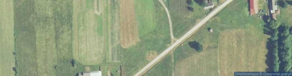 Zdjęcie satelitarne Papiernia (powiat kielecki)