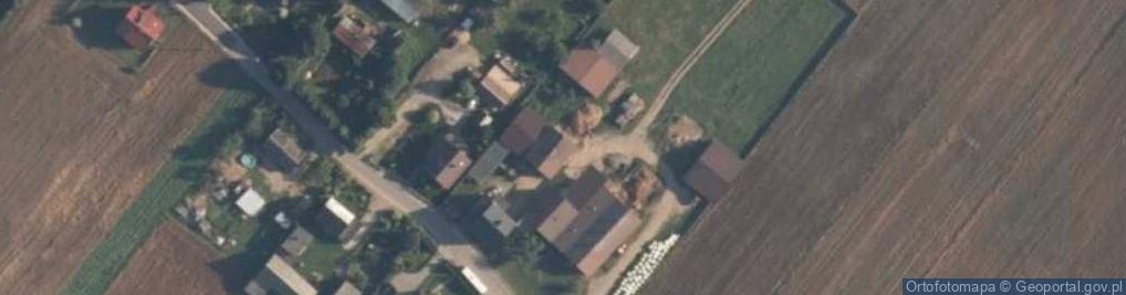 Zdjęcie satelitarne Plony (miejscowość)